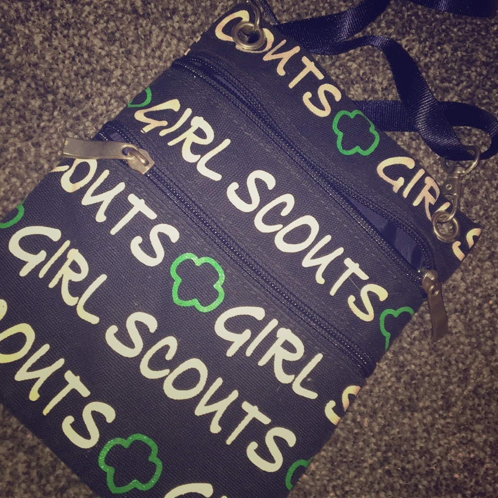 Girl scout never used bag!!